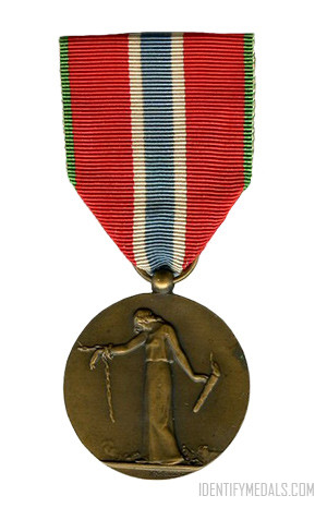 FRANCE WWI Original French St Mihiel medal ribbon Bar 
