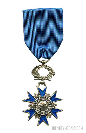 Post WW2 Medals and Awards: The National Order of Merit