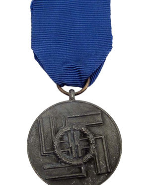 The SS Long Service Award (8 Years of Service)