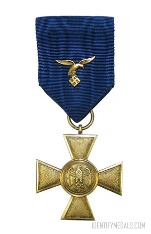 The Wehrmacht Long Service Award - Nazi Germany Medals and Awards