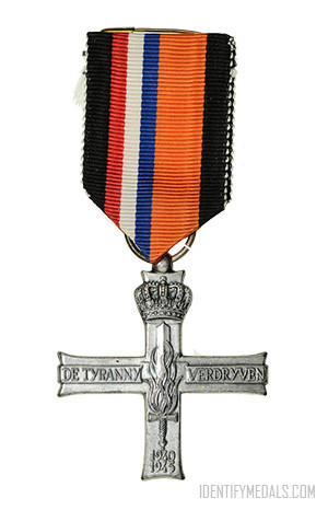 The Resistance Memorial Cross - Dutch Medals, Badges & Awards Post-WW2