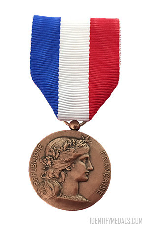 Honour medal of Foreign Affairs - French Medals, Badges & Awards Pre-WW1