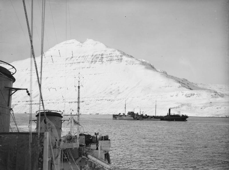 Arctic Convoy. on Board HMS Inglefield , 14 February To 13 March 1943, during Convoy Duty in Arctic Waters.