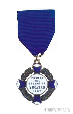 The Cross for the Yucatán - - Mexican Medals & Awards - Pre-WW1