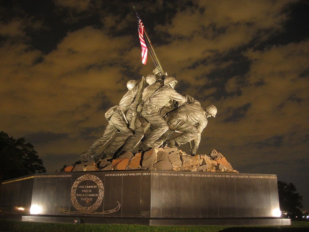 The U.S. Marine Corps War Memorial in Arlington, Virginia. Source: Catie Drew, Wikipedia.