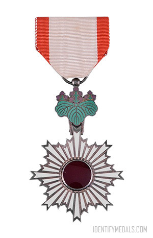 Japanese Medals - The Order of the Rising Sun