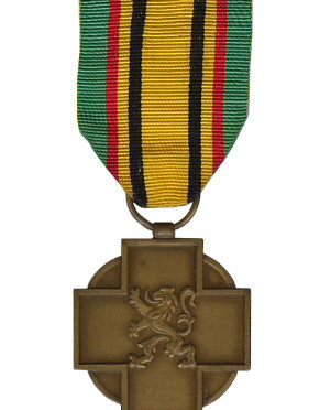 The 1940-1945 Military Combatant’s Medal