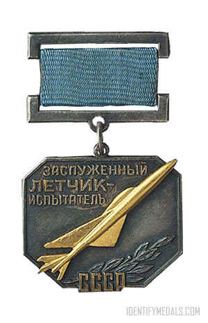 USSR Post-WW2 Medals: The Honored Test Pilot of the USSR Medal