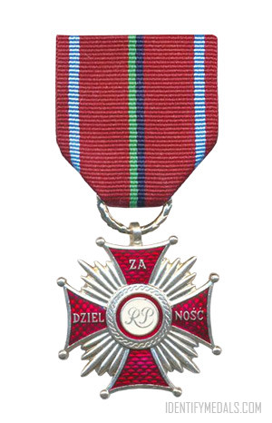 Polish Medals: The Cross of Merit for Bravery