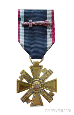 Italian Medals: The National Security Voluntary Militia's Long Service Cross
