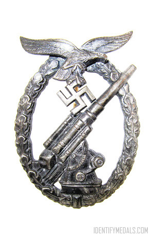 Nazi Germany WW2 Luftwaffe Badges: The Anti-Aircraft Flak Battle Badge