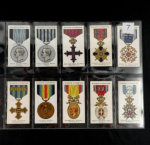 War Decorations and Medals Cigarette Cards by John Player 7