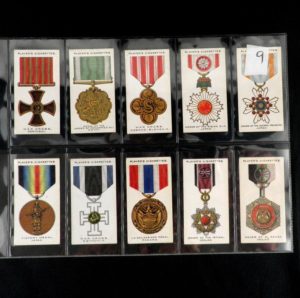 War Decorations and Medals Cigarette Cards by John Player 9