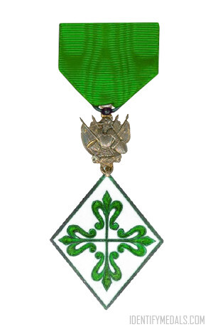 The Order of Alcántara - Spanish Medals & Awards from Pre-WW1