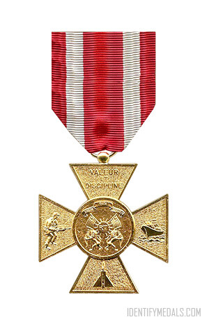 The Cross of Valor - Togolese Medals & Awards - Post-WW2