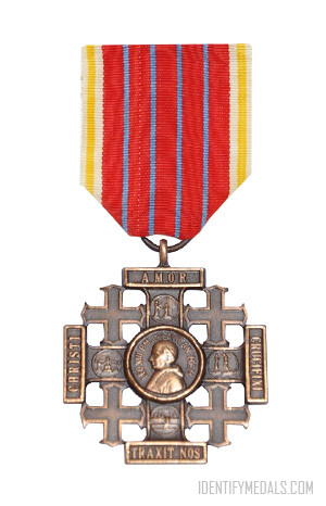 The Jerusalem Pilgrim's Cross - Vatican Medals & Awards